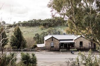 Inglewood Inn wedding venue, Inglewood